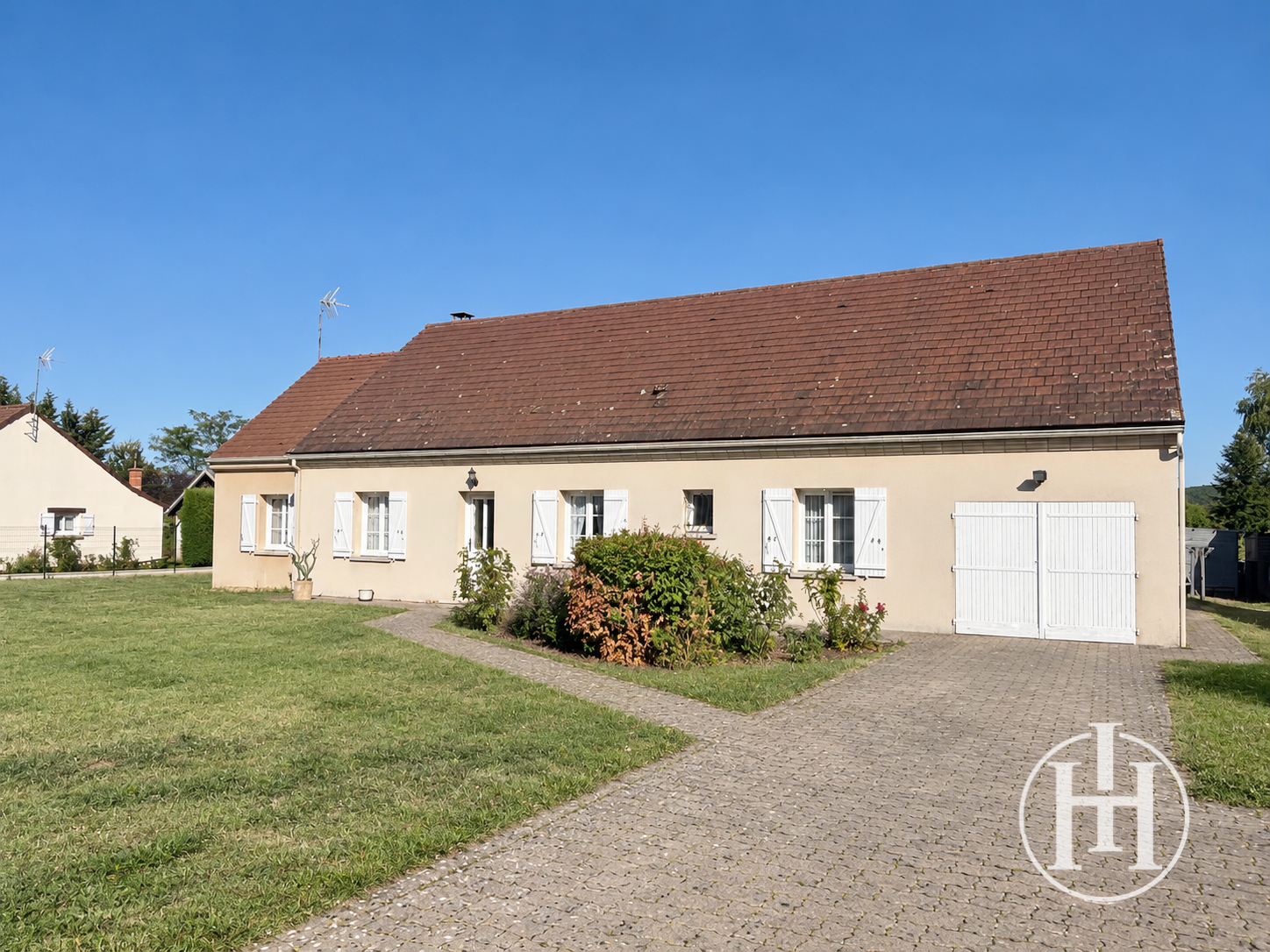 Maison à vendre à Orval, 145 m², 6 pièces – photo 1 sur 10